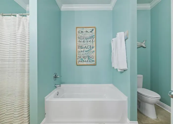Pelican's Perch - Tiki Bar, Pool, Gulf Views, Elevator! Hotel