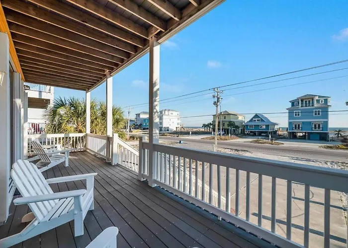 Pelican's Perch - Tiki Bar, Pool, Gulf Views, Elevator! Hotel *