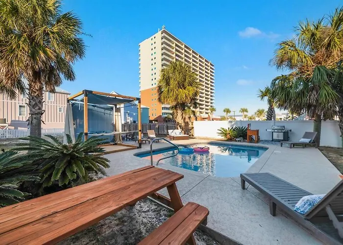 Hotel Pelican's Perch - Tiki Bar, Pool, Gulf Views, Elevator! *